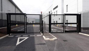 automatic gates to secure your businesses